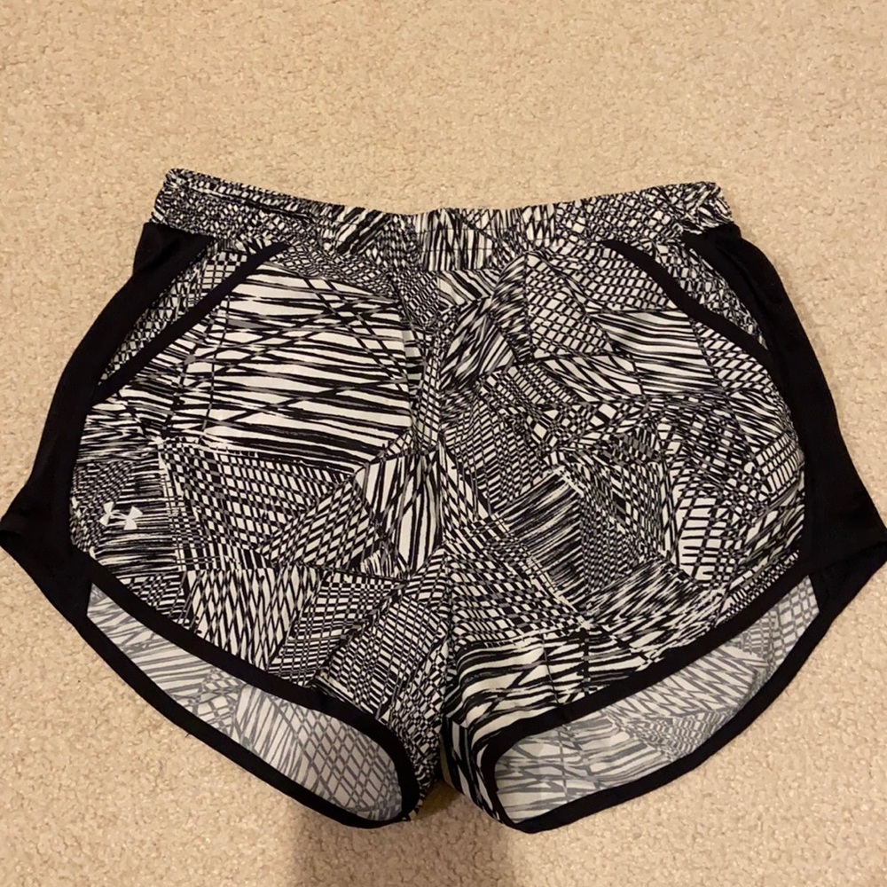S Under Armour Athletic Shorts